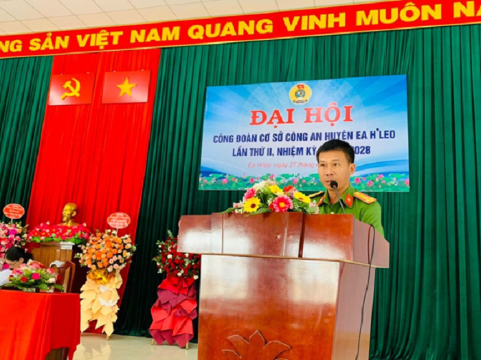 Cong doan co so Cong an huyen to chuc Dai hoi 2